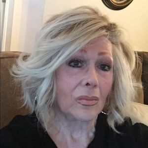 Meet your Posher, Henrietta